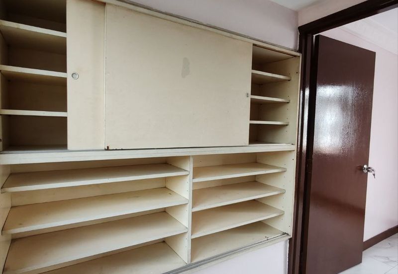 Jalan Batu Tiga Lama & Jalan Jingga