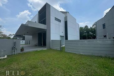 Dalia Residences @ Tropicana Aman