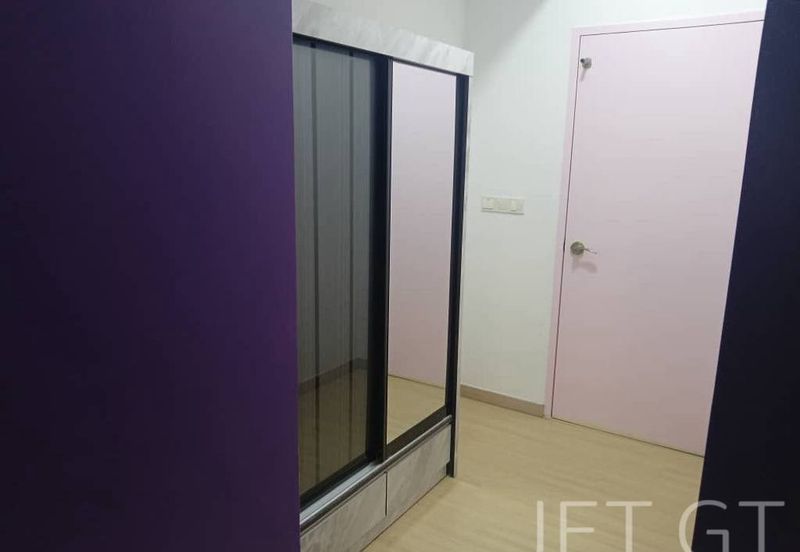 Adria Residence @ Gravit8