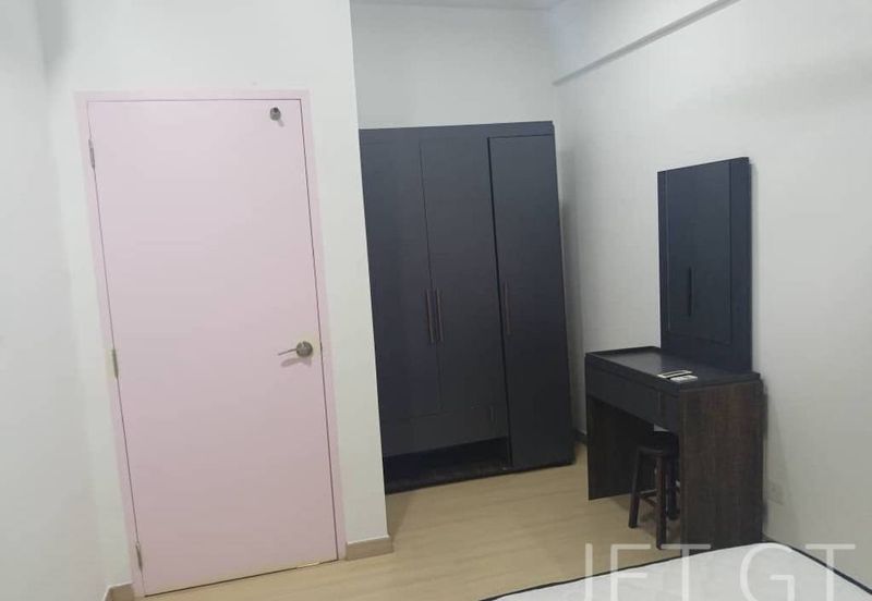 Adria Residence @ Gravit8