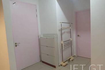 Adria Residence @ Gravit8