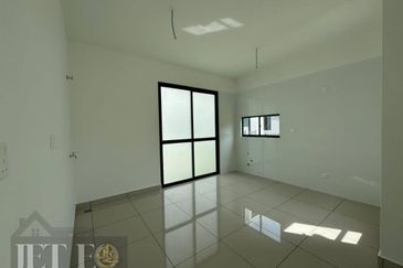 Sencilia @ Eco Sanctuary