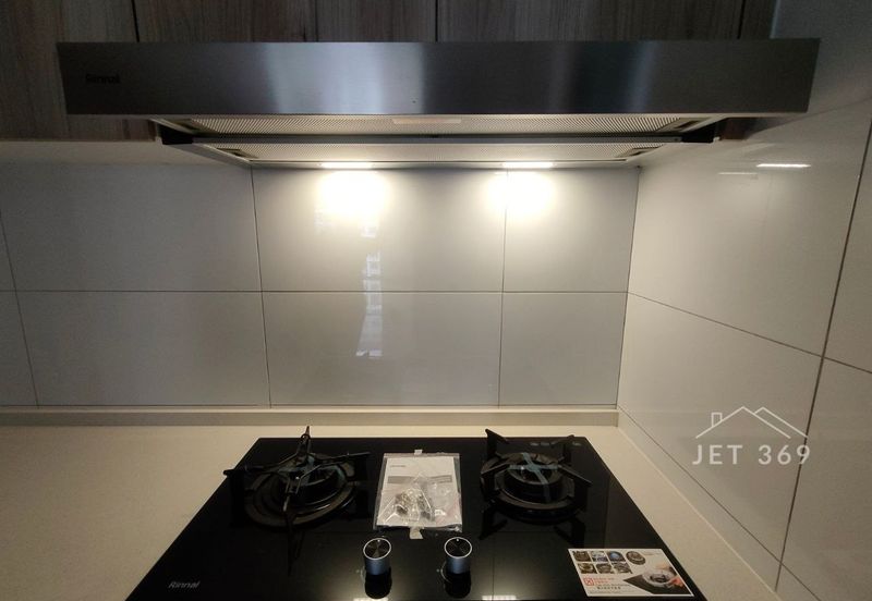 Arinna, Kemuning Utama