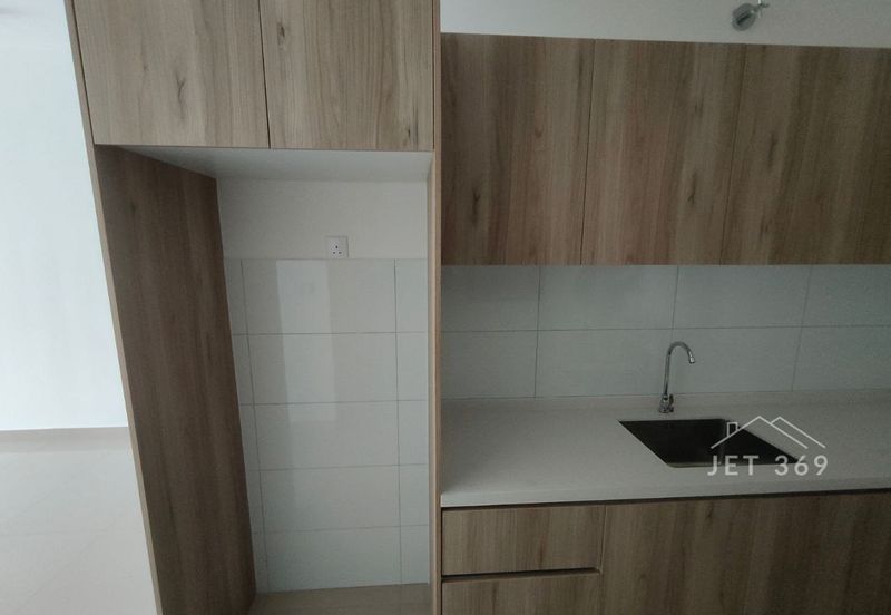 Arinna, Kemuning Utama