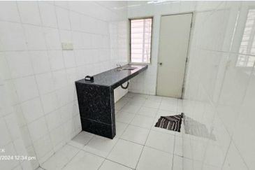 Pangsapuri Akasia, Bandar Botanic