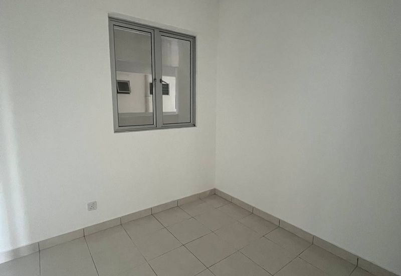 ADENIA APARTMENT @ BANDAR PARKLANDS, KLANG