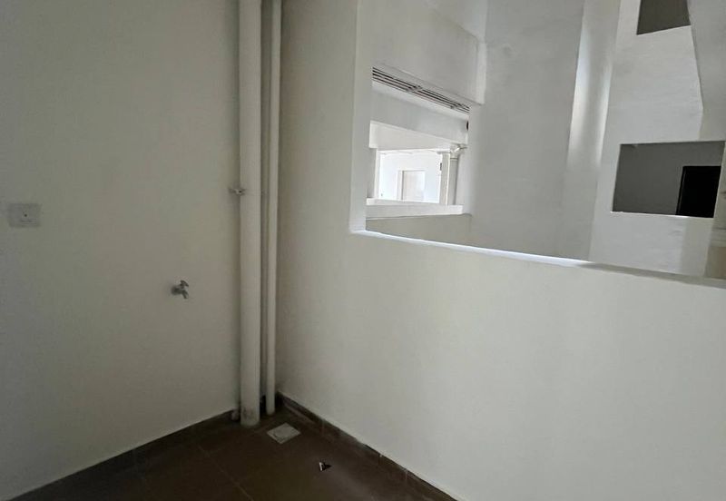 ADENIA APARTMENT @ BANDAR PARKLANDS, KLANG