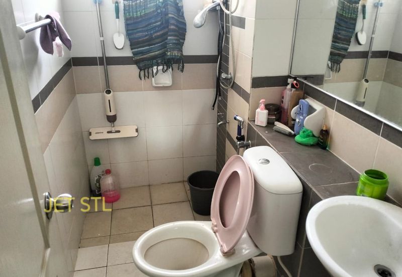 Avira @ Bandar Bukit Raja