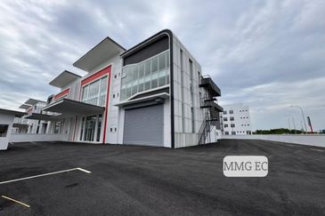 Suria Industrial Park (SIP)