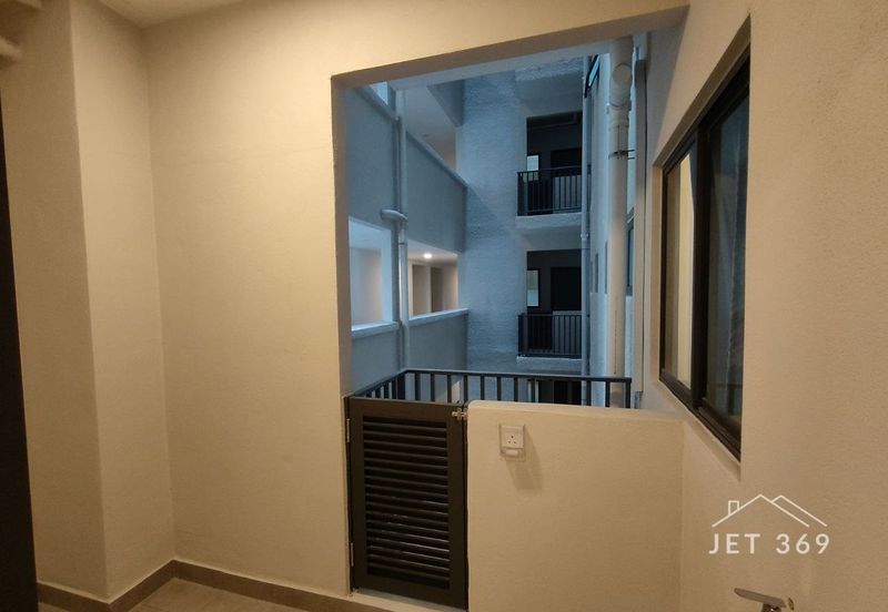 Arinna, Kemuning Utama