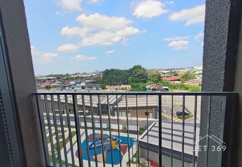 Arinna, Kemuning Utama