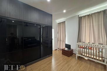 Lucent Residence @ twentyfive.7