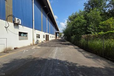 Pulau Indah Industrial Area