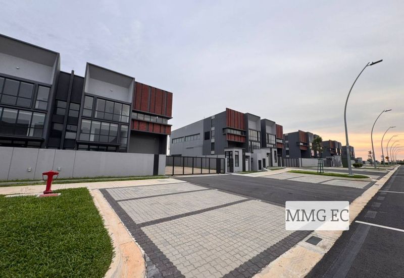 Elmina Business Park