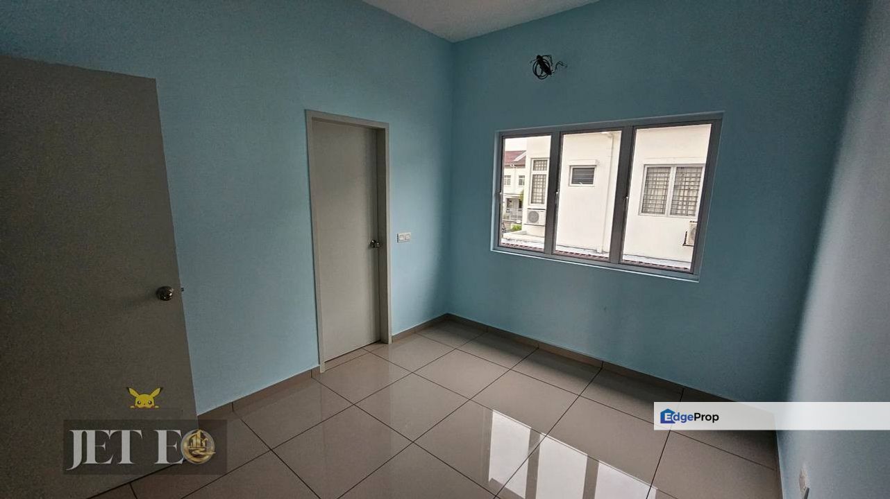 Bandar Rimbayu Livia Residence Renovated Double Storey Endlot , Selangor, Telok Panglima Garang