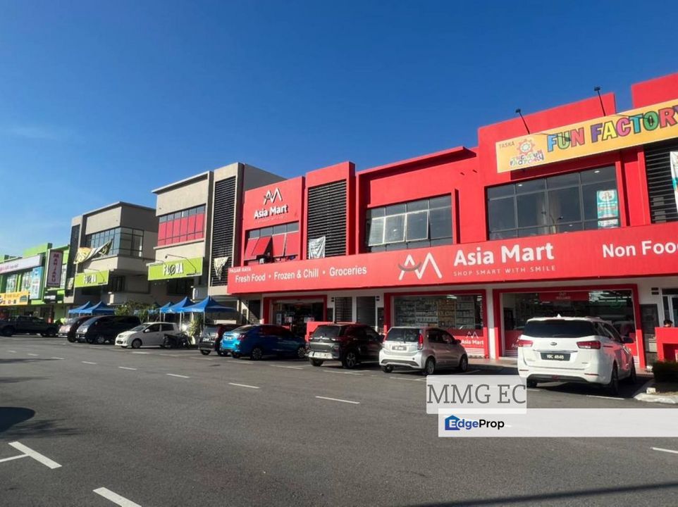 Tropicana Aman Triana Bandar Rimbayu Facing Main Road Double Storey ...