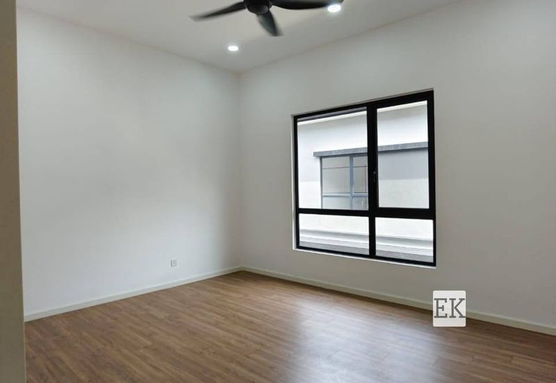 Freesia Residences @ Tropicana Aman