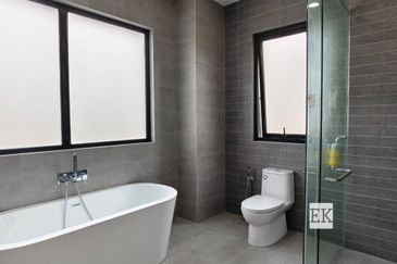 Freesia Residences @ Tropicana Aman