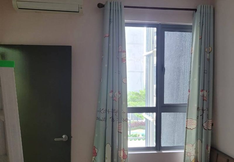 Gravit8 @ Klang South