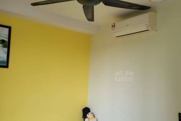 Gravit8 @ Klang South