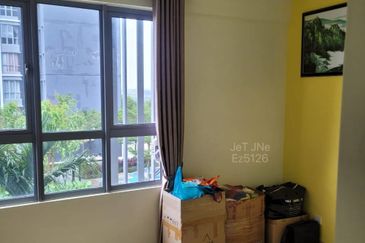 Gravit8 @ Klang South