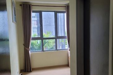 Gravit8 @ Klang South