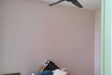 Gravit8 @ Klang South