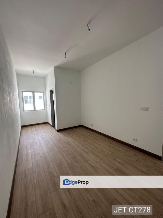 Laelia Kota Bayuemas Brand New Basic Unit , Selangor, Klang