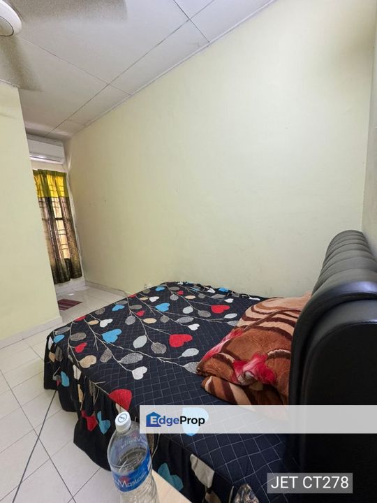 Bandar Parkland Klang Partial Furnished Double Storey House , Selangor, Klang