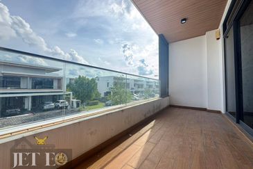 Terraza @ Eco Sanctuary