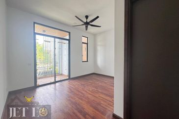 Terraza @ Eco Sanctuary