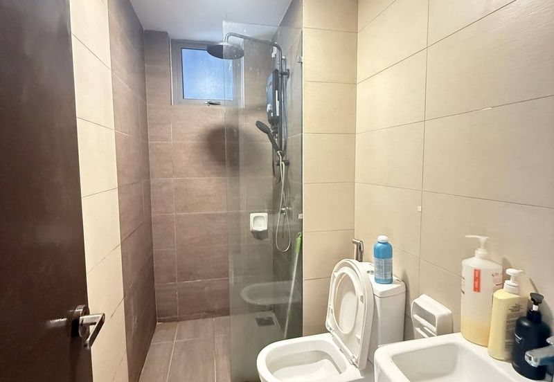 Gravit8 @ Klang South