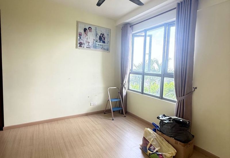 Gravit8 @ Klang South