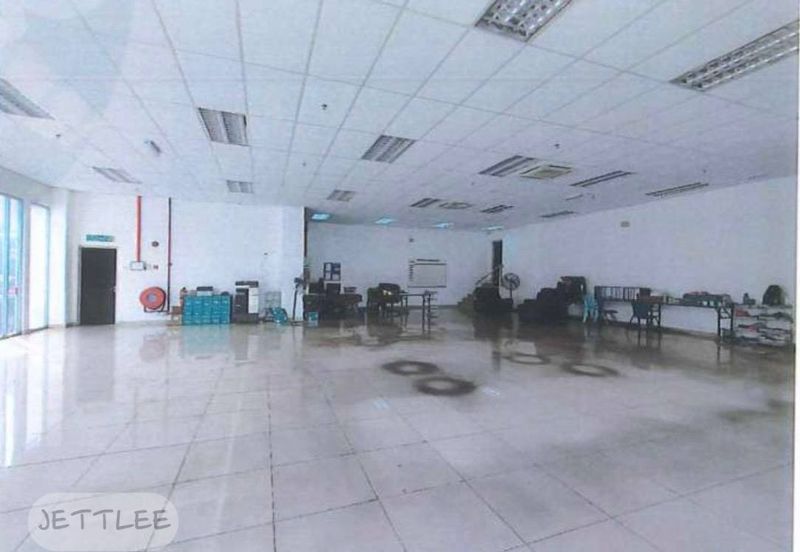 West Port, Pulau Indah