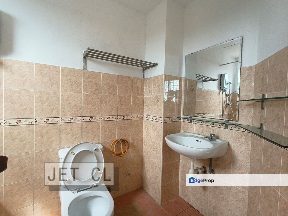 Pelangi Height Condominium Partial Furnished Unit , Selangor, Klang