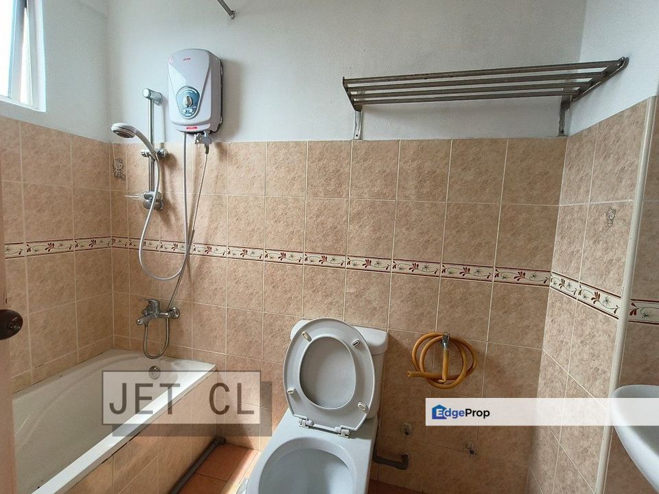 Pelangi Height Condominium Partial Furnished Unit , Selangor, Klang