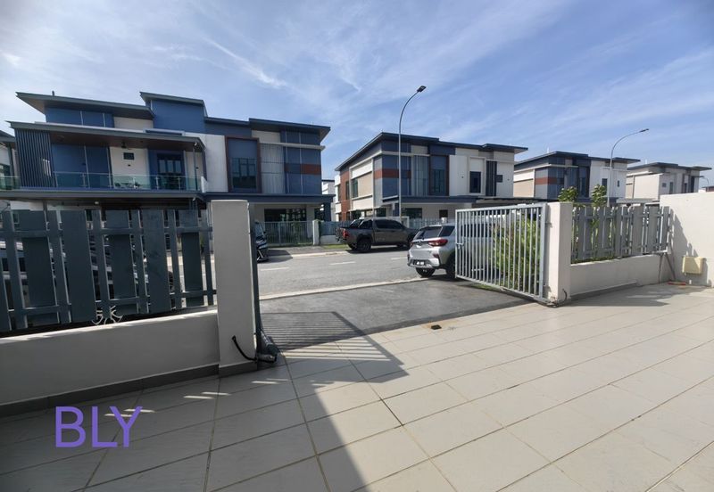 Canary Garden @Bandar Bestari