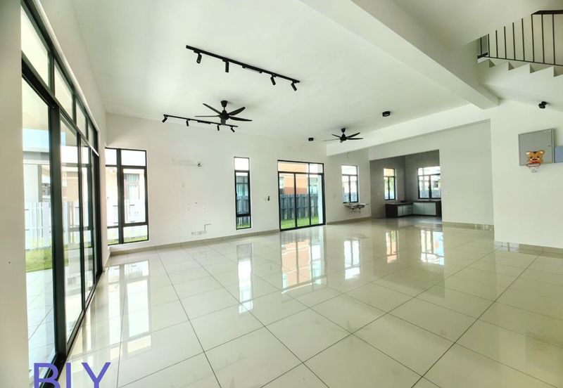 Canary Garden @Bandar Bestari