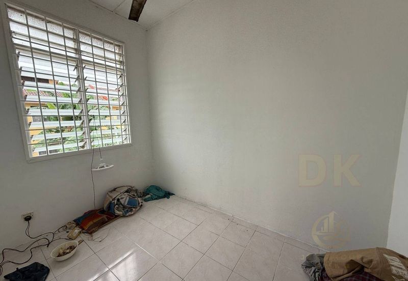 Pulau Indah ( Pulau Lumut )