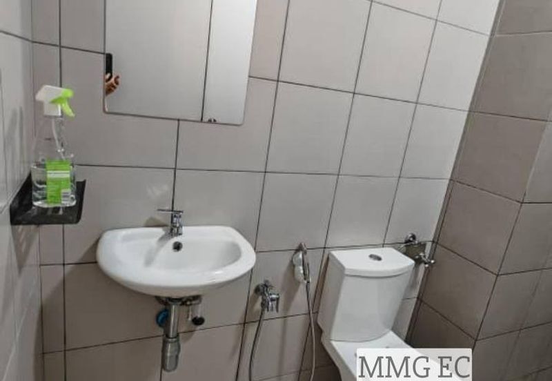 Amber Residence @ twentyfive.7