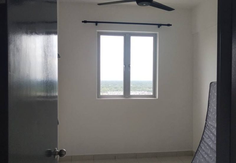 ADENIA APARTMENT @ BANDAR PARKLANDS, KLANG