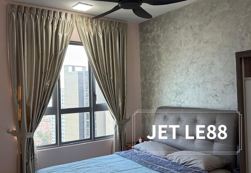 Gravit8 @ Klang South