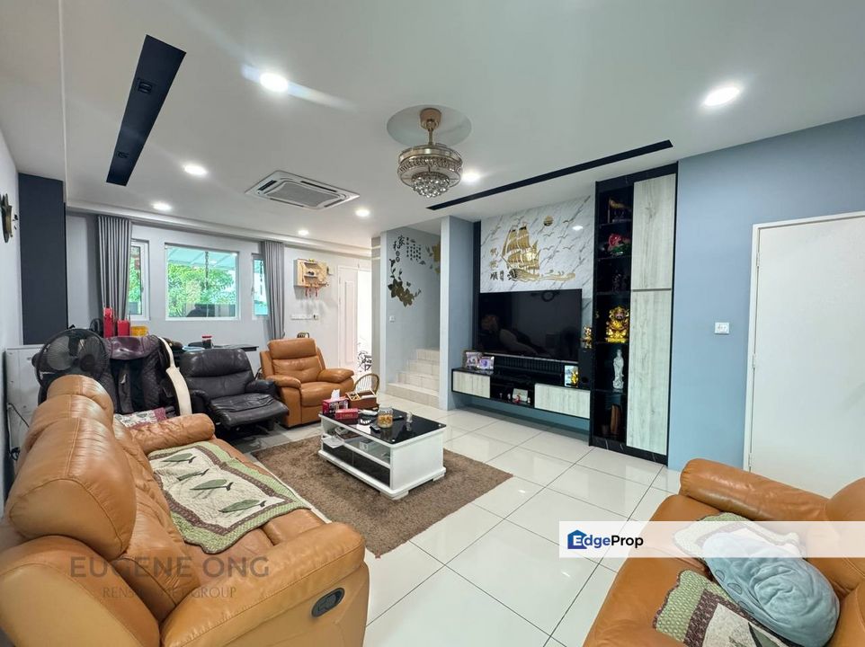 Bandar Mahkota Banting Fully Renovated Double Storey House , Selangor, Banting