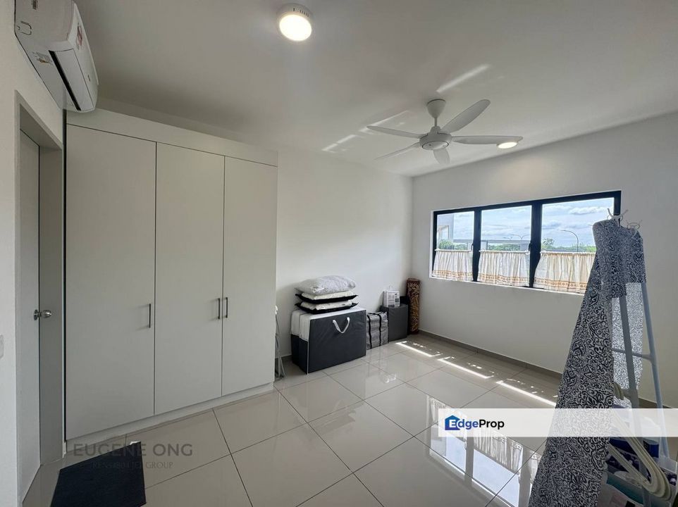 Duduk Se.Ruang Apartment Partial Furnished Unit , Selangor, Kuala Langat