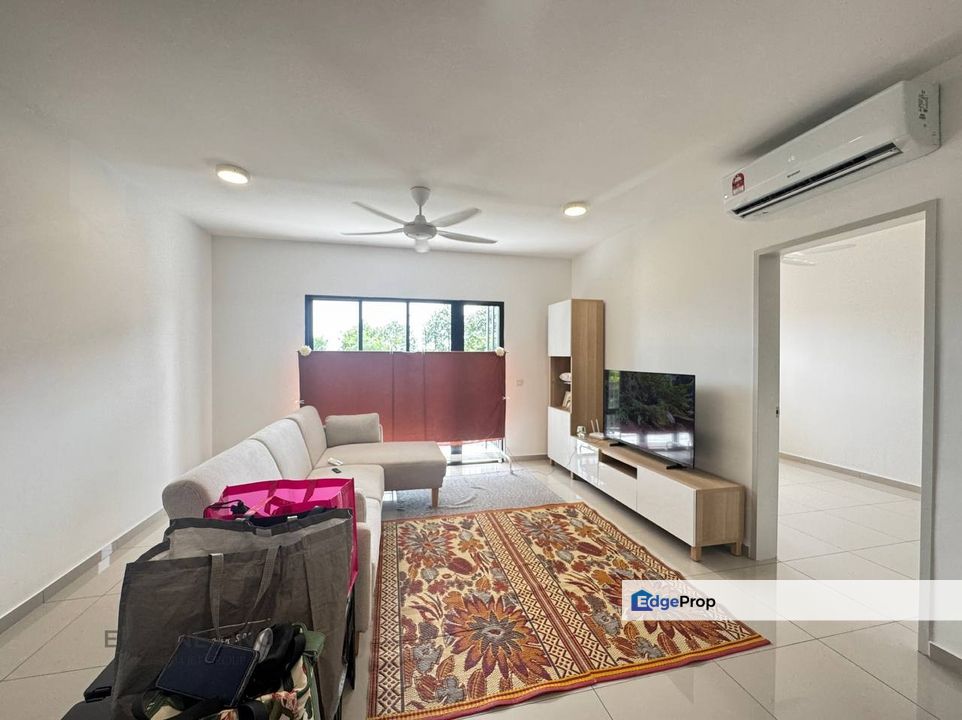 Duduk Se.Ruang Apartment Partial Furnished Unit , Selangor, Kuala Langat