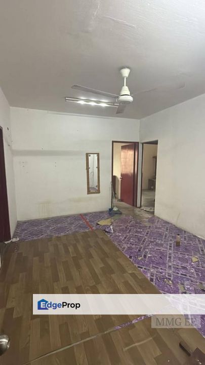 Bukit Tinggi Behind Burger King Flat, Selangor, Klang