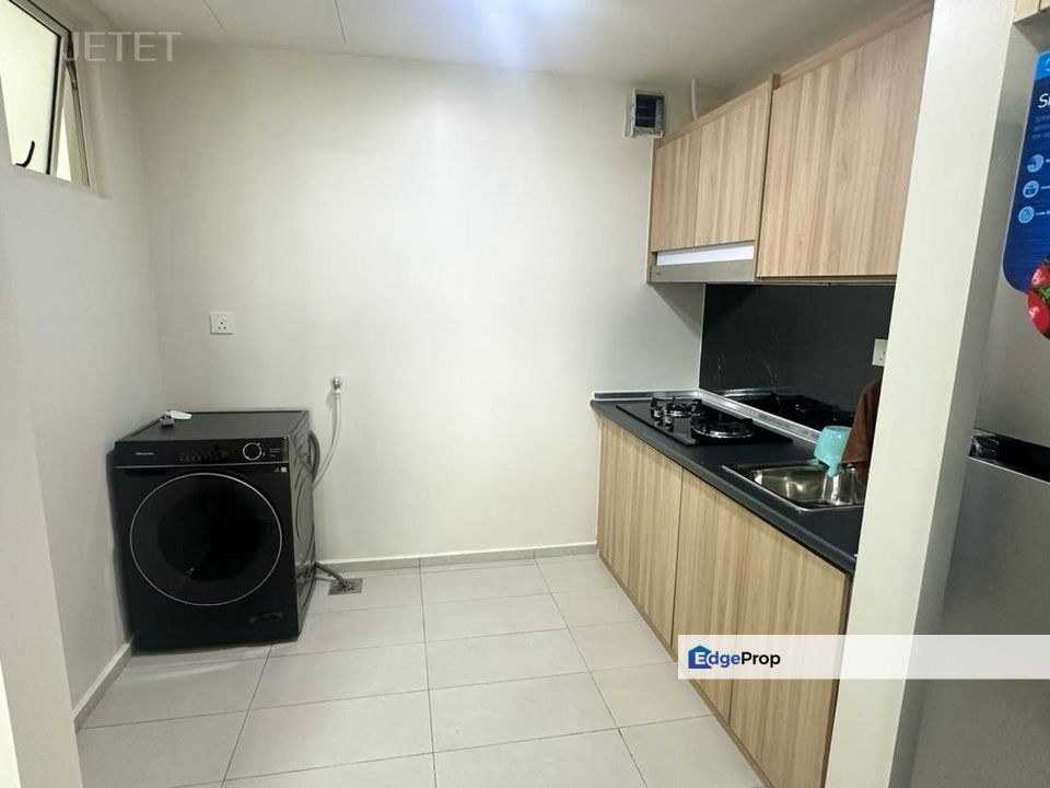 Gravit8 Tresor Kota Bayuemas Fully Furnished Unit , Selangor, Klang