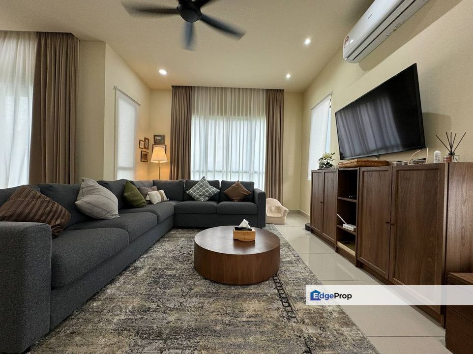 Eco Sanctuary Sencilia Fully Renovated Partial Furnished Double Storey Endlot , Selangor, Telok Panglima Garang