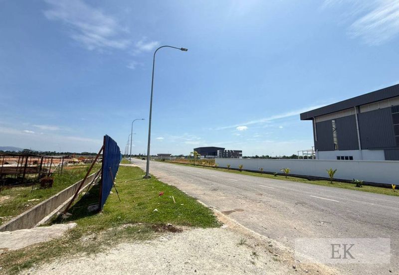 Suria Industrial Park (SIP)