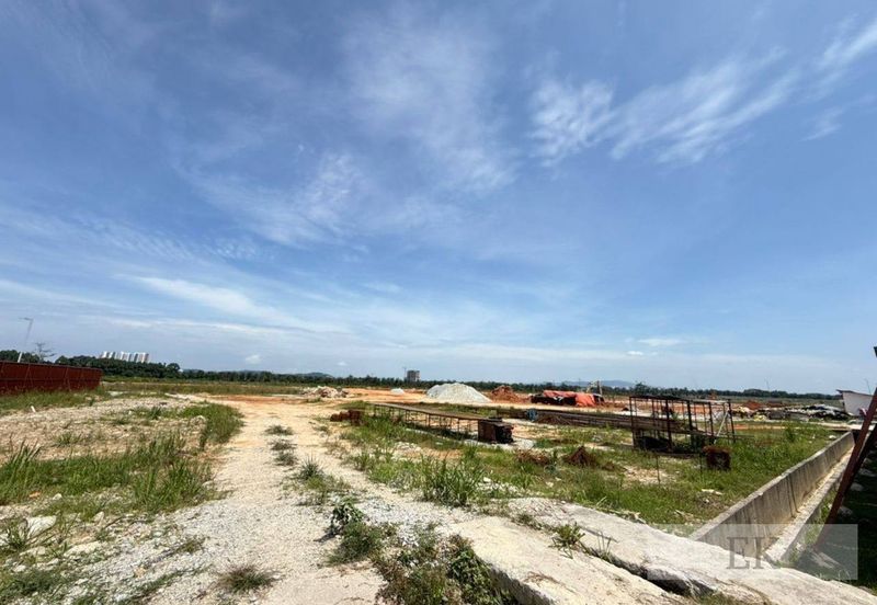 Suria Industrial Park (SIP)